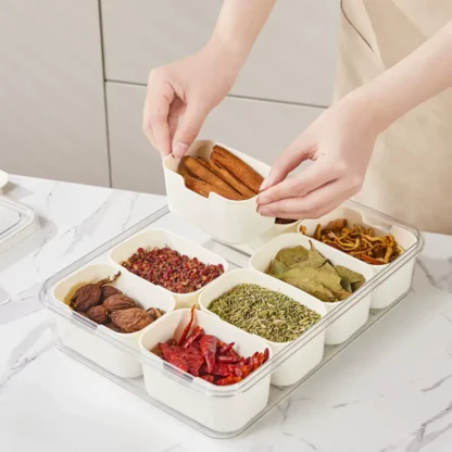 portable snack box